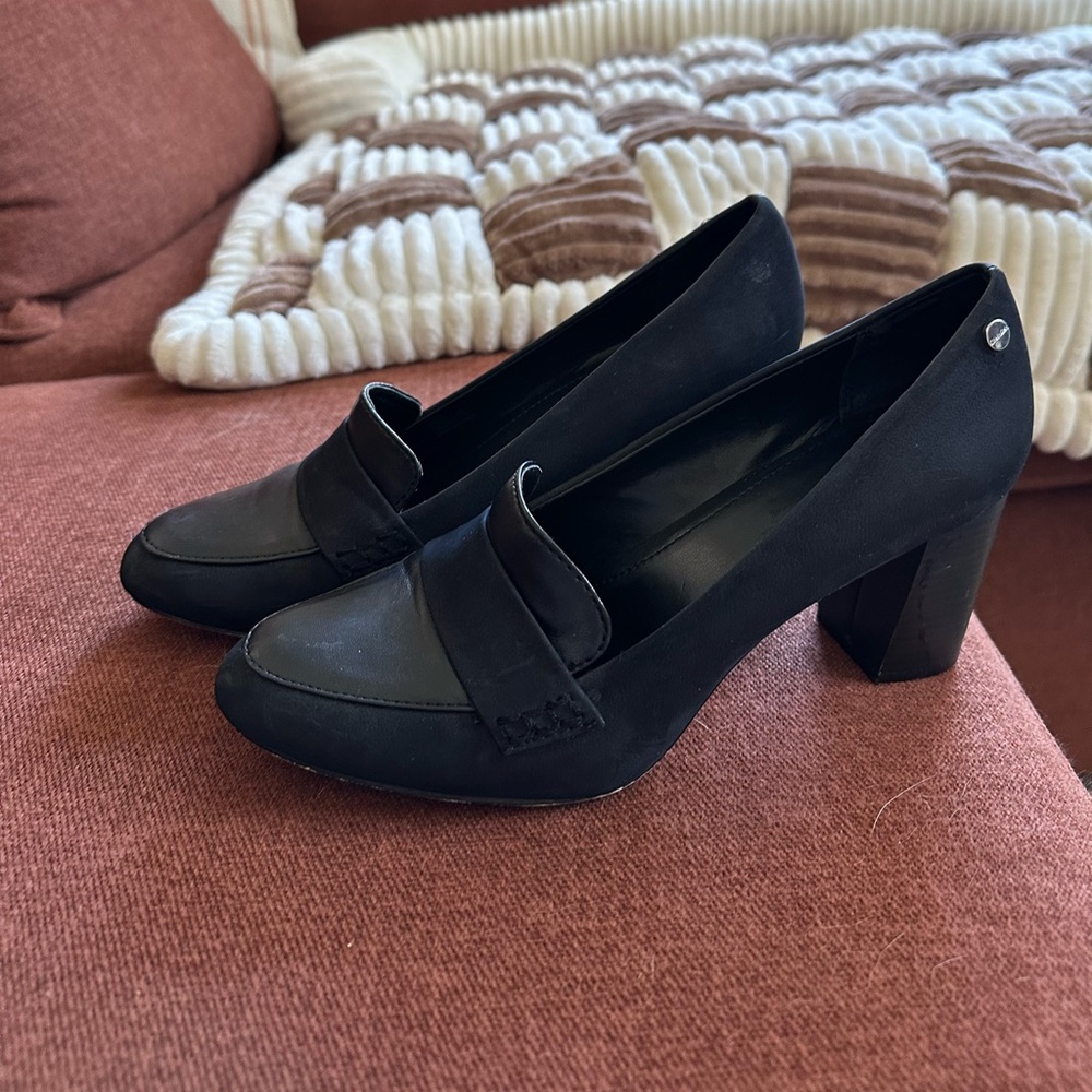 Elegant Black Women's Calvin Klein heels Y2K